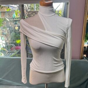 Commense White Asymmetrical Turtleneck Blouse